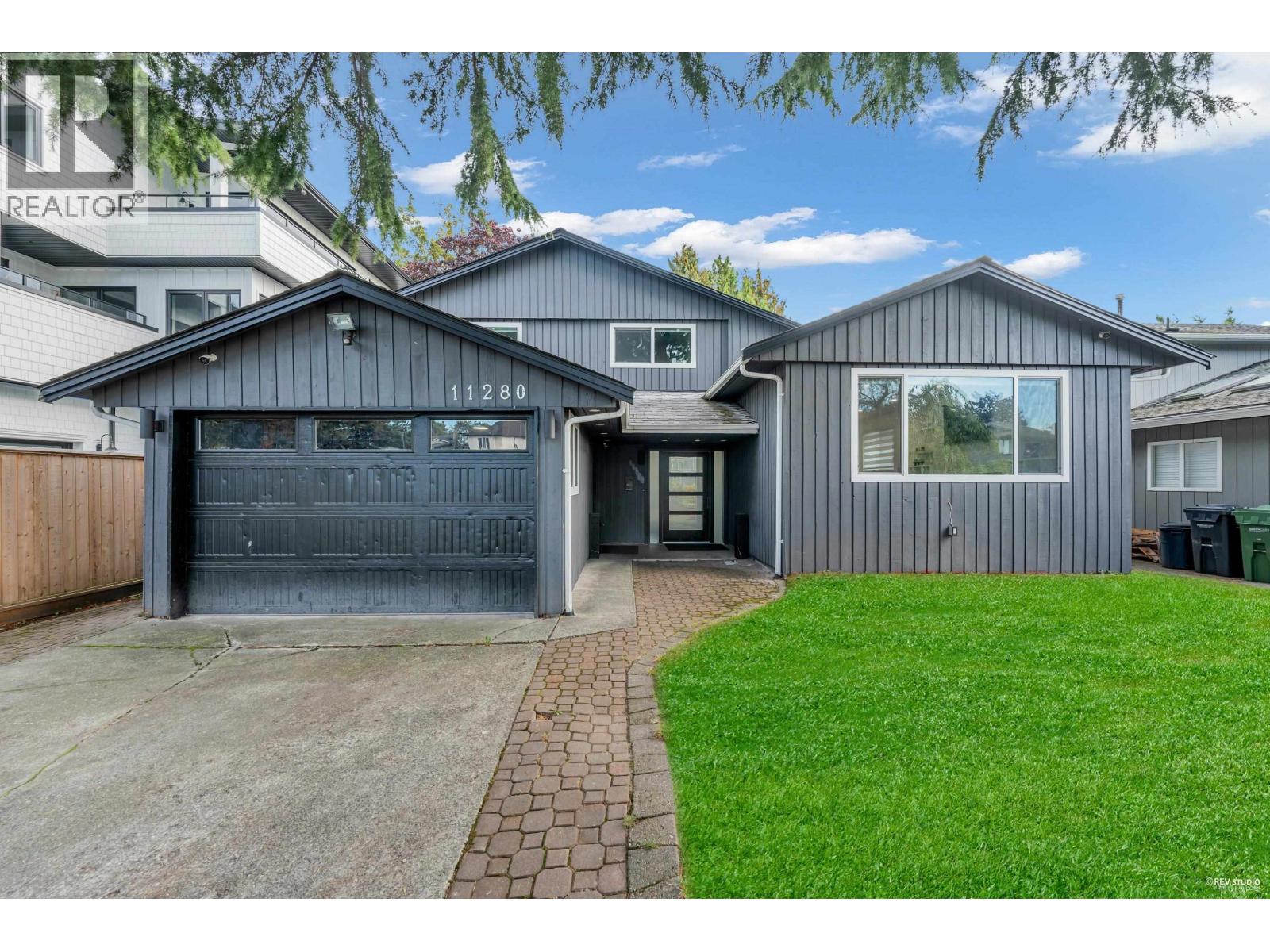 11280 Caravel Ct, Richmond, BC V7E 4L2