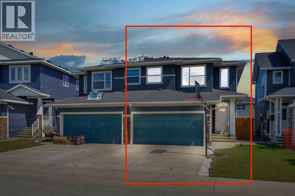 14 Redstone Mews NE, Calgary, AB T3N 0N5