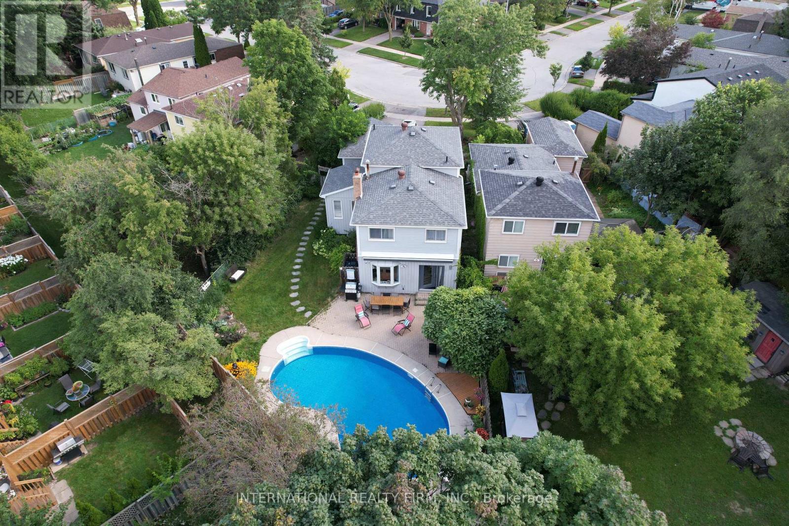 19 Lillooet Cres S, Richmond Hill, ON L4C 5A6