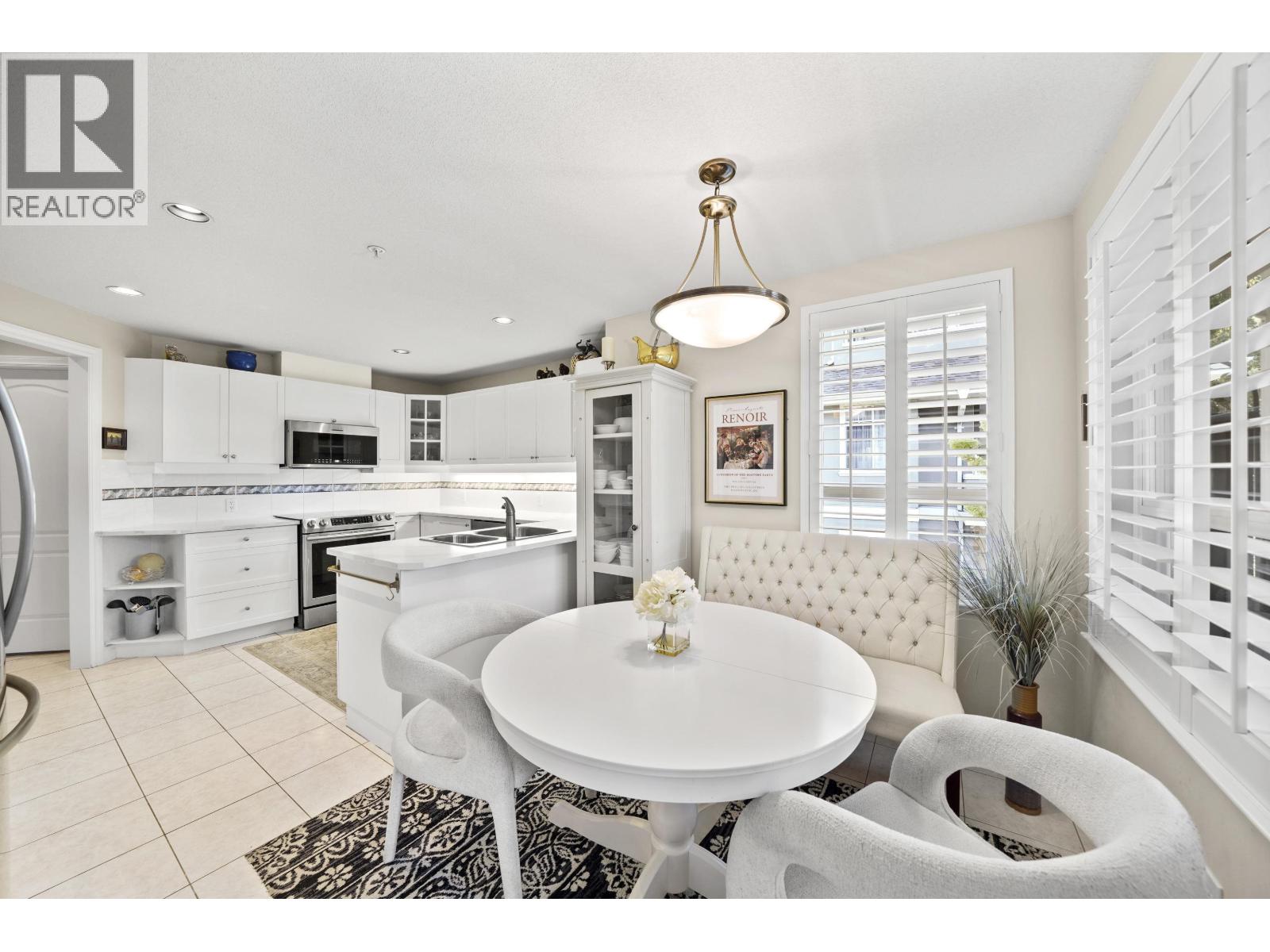 1250 55 Street Unit 204, Delta, BC V4M 3K3
