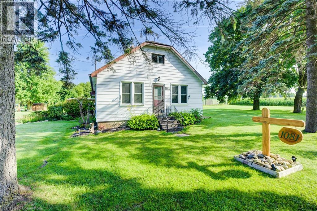 1081 Harriston Rd, Howick, ON N0G 2X0