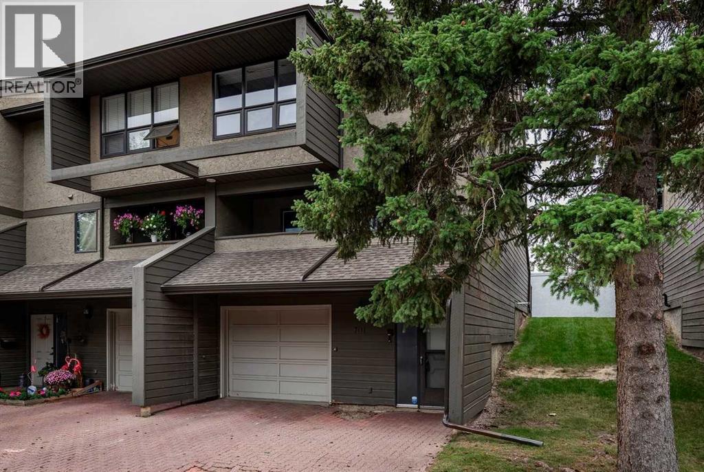 4935 Dalton Drive Nw Unit 701, Calgary, AB T3A 2E5