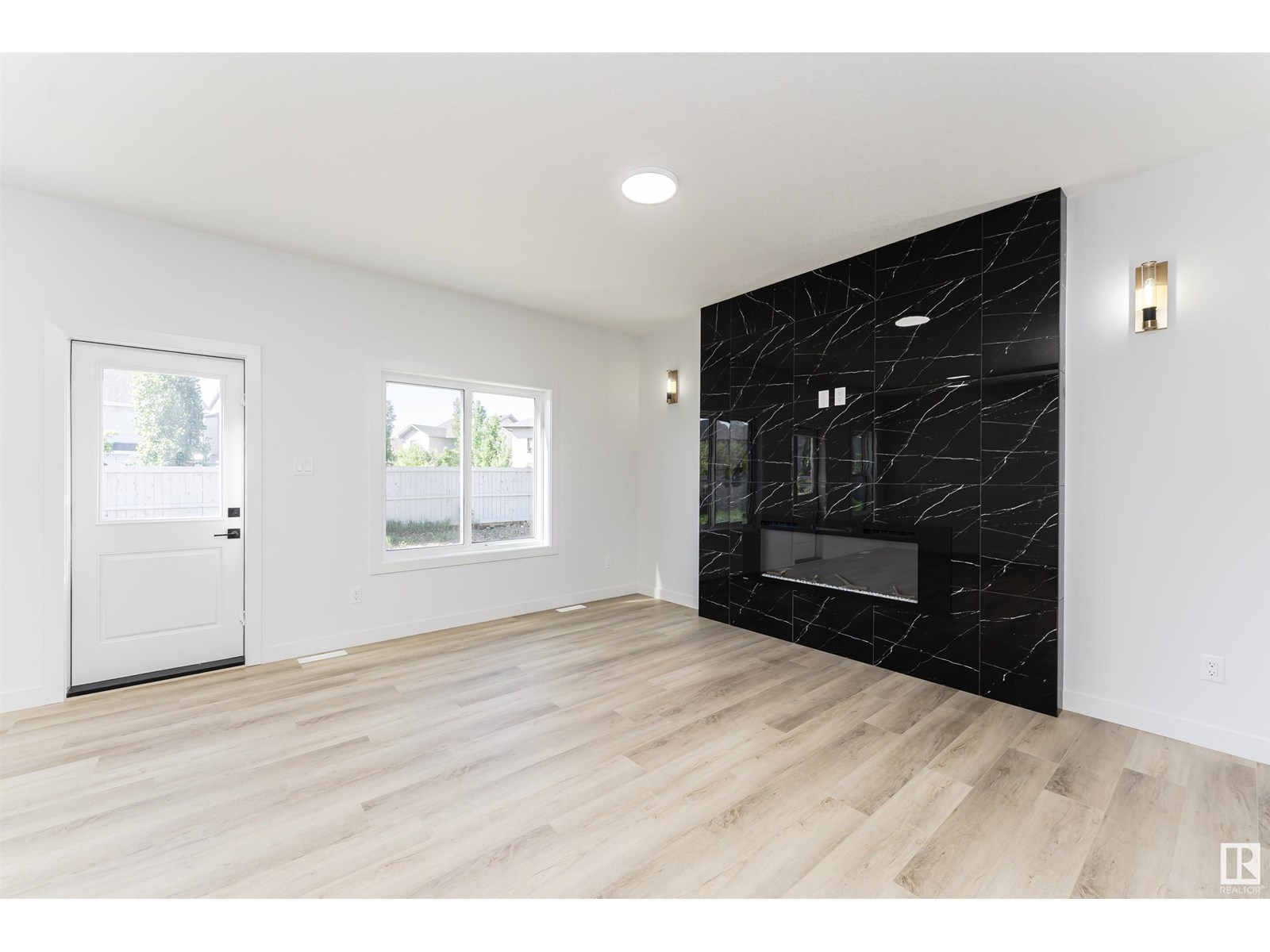 181 Av Nw Unit 8715, Edmonton, AB T5Z 0X2