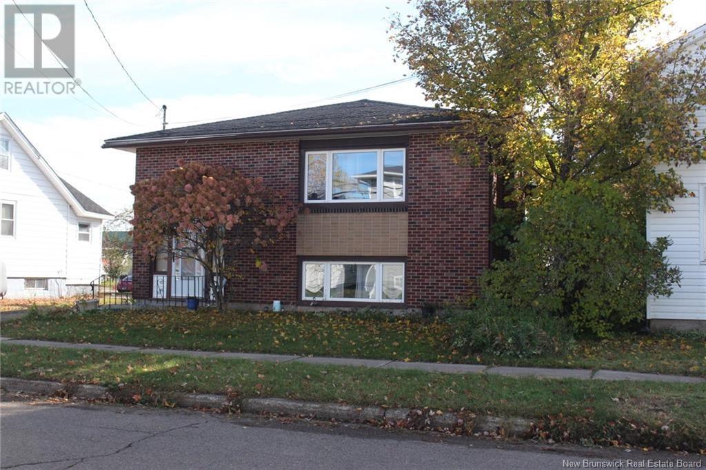 48-50 Chapman St, Moncton, NB E1E 1K9