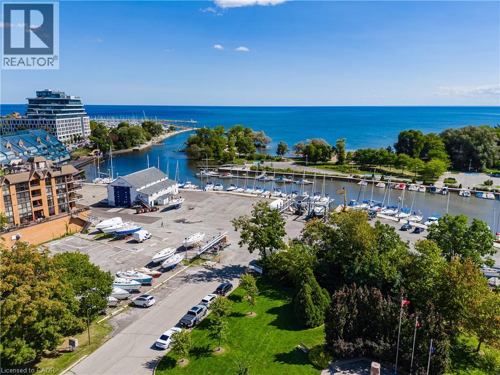 2511 Lakeshore Road W Unit 805, Oakville, ON L6L 6L9