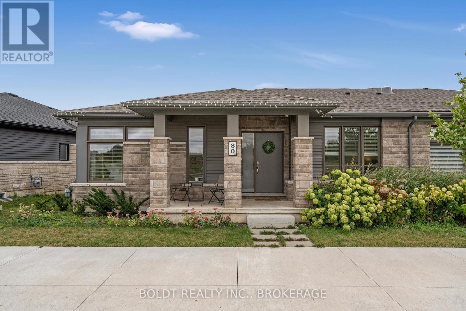80 Summersides Blvd, Pelham, ON L0S 1E0