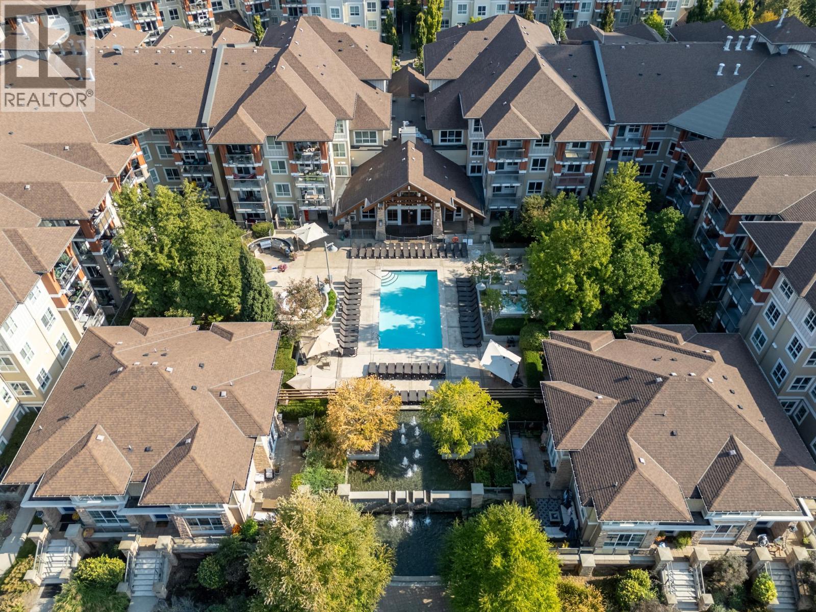1099 Sunset Drive Unit 438, Kelowna, BC V1Y 9Z2