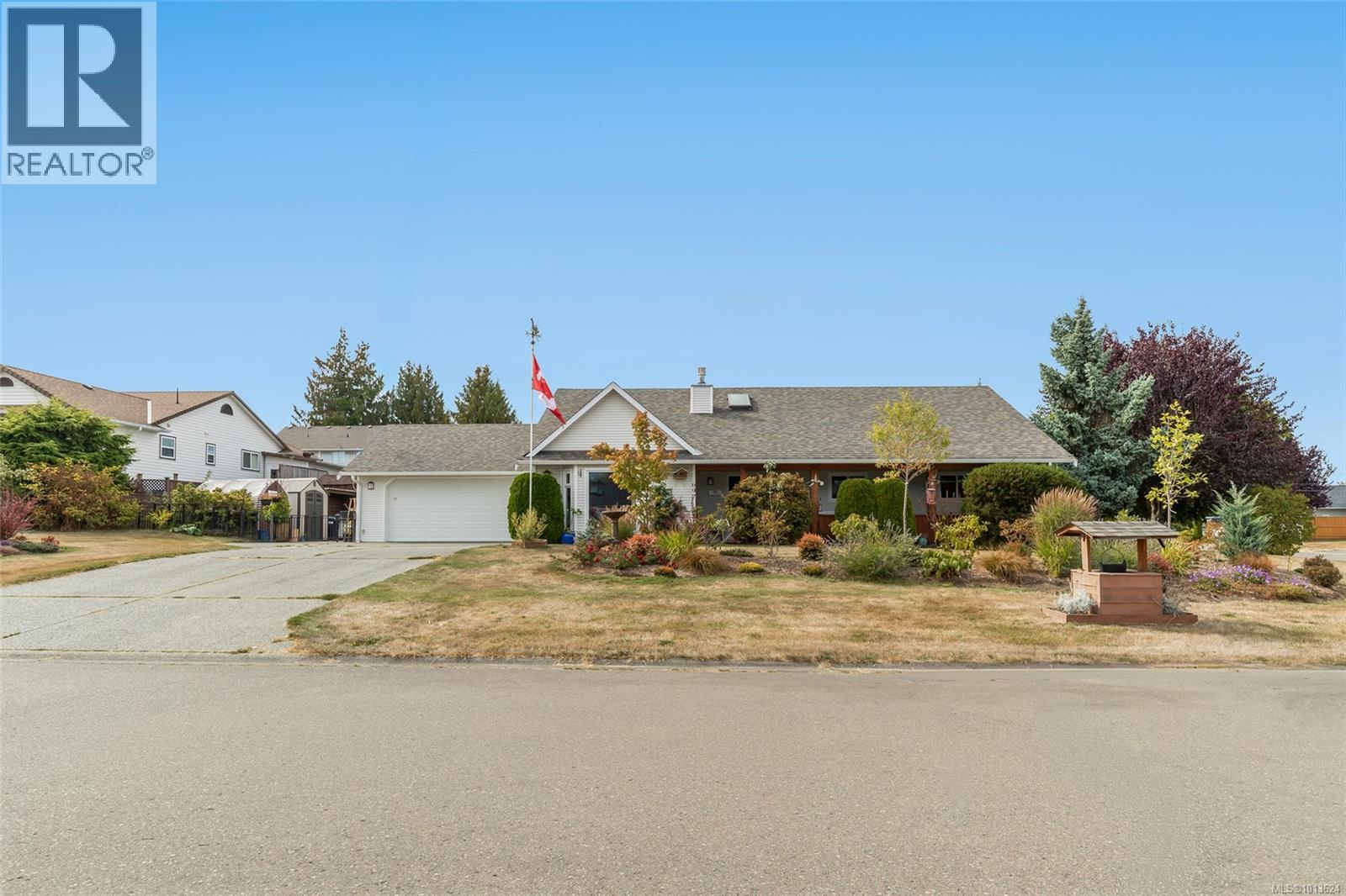 697 Woodburn St, Parksville, BC V9P 2M1