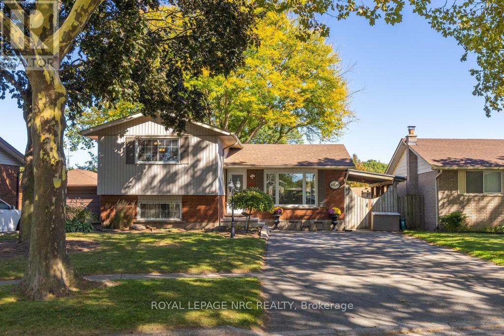 4510 Mitchell Ave, Niagara Falls, ON L2E 6R7