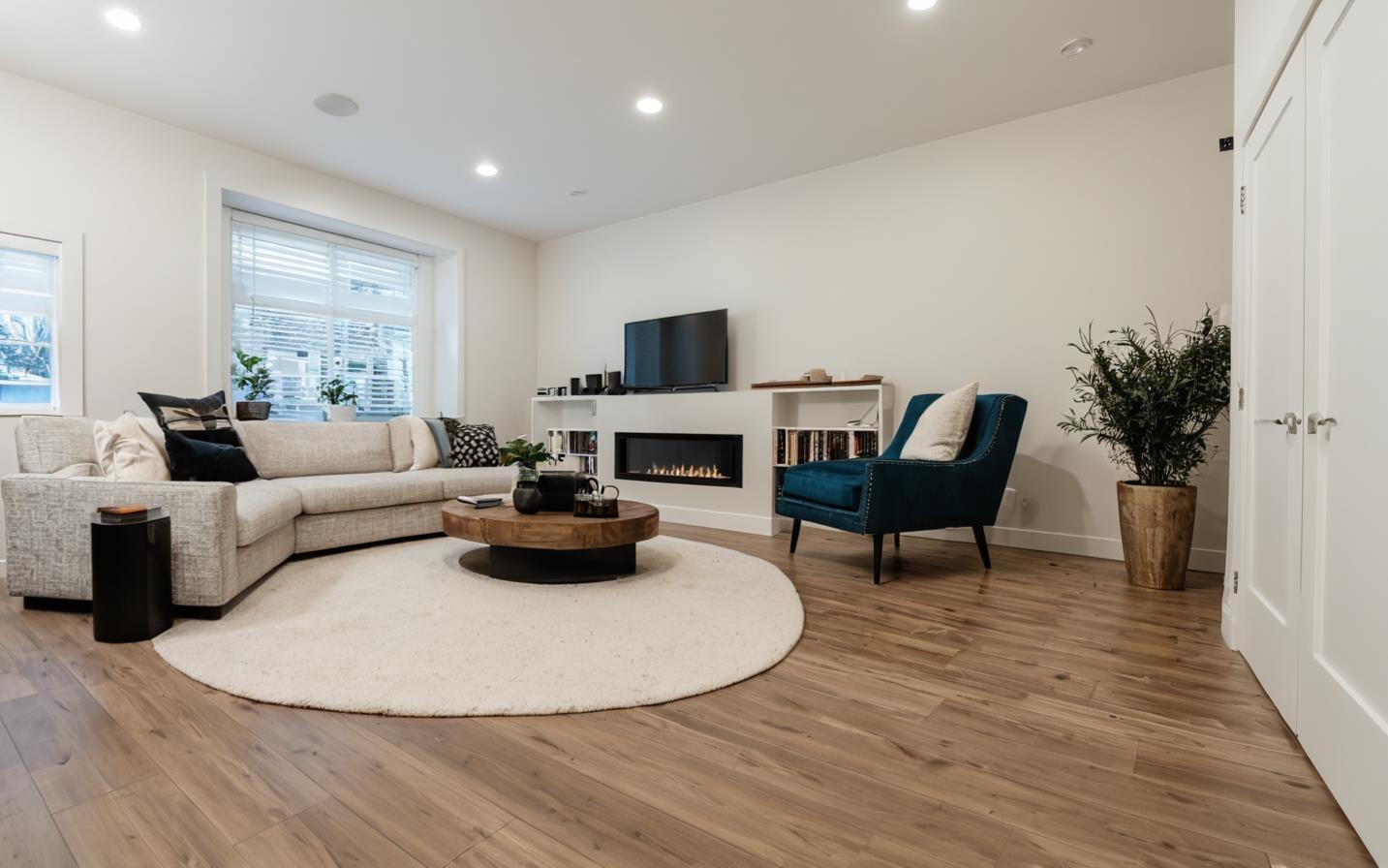 5960 142nd Street Unit 16, Surrey, BC V3X 1C8