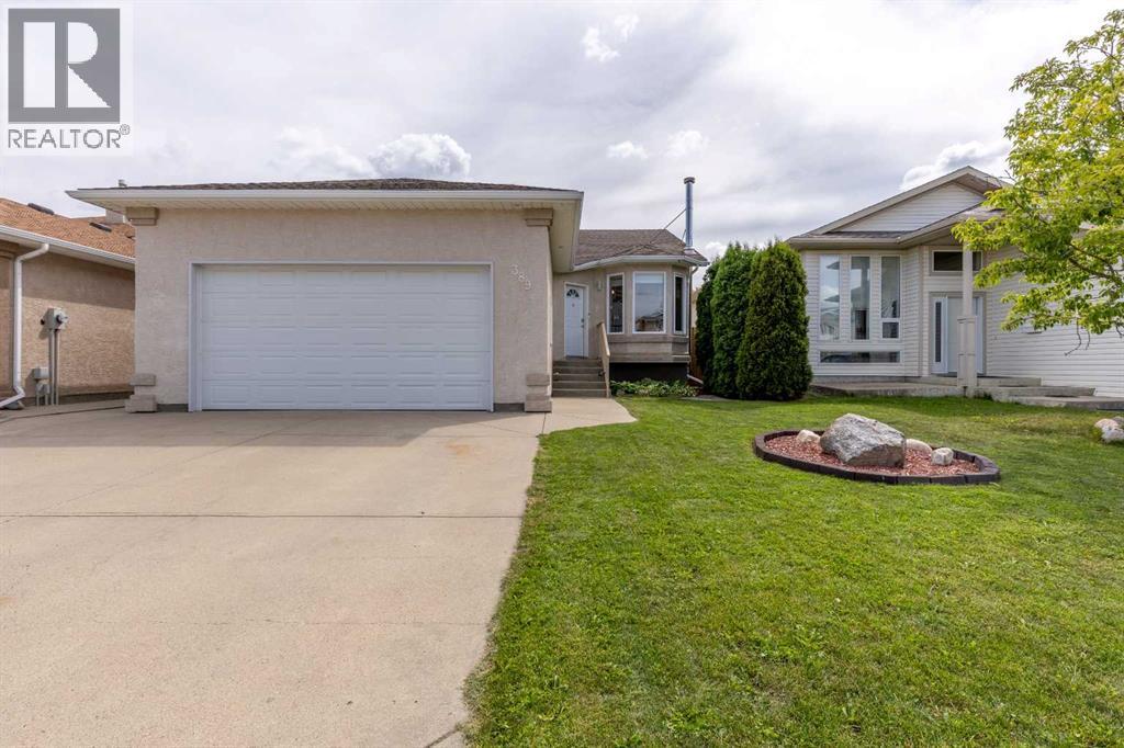 389 Kodiak Blvd N, Lethbridge, AB T1H 6T6