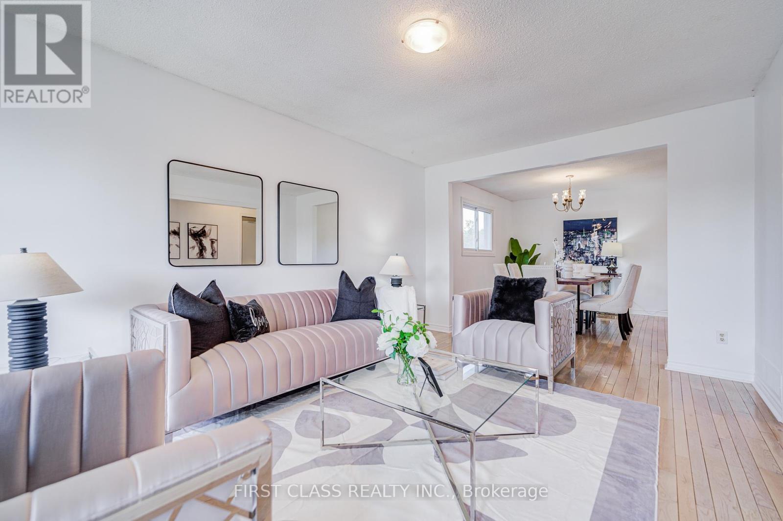 53 Treetops Ct, Toronto, ON M1V 2B9