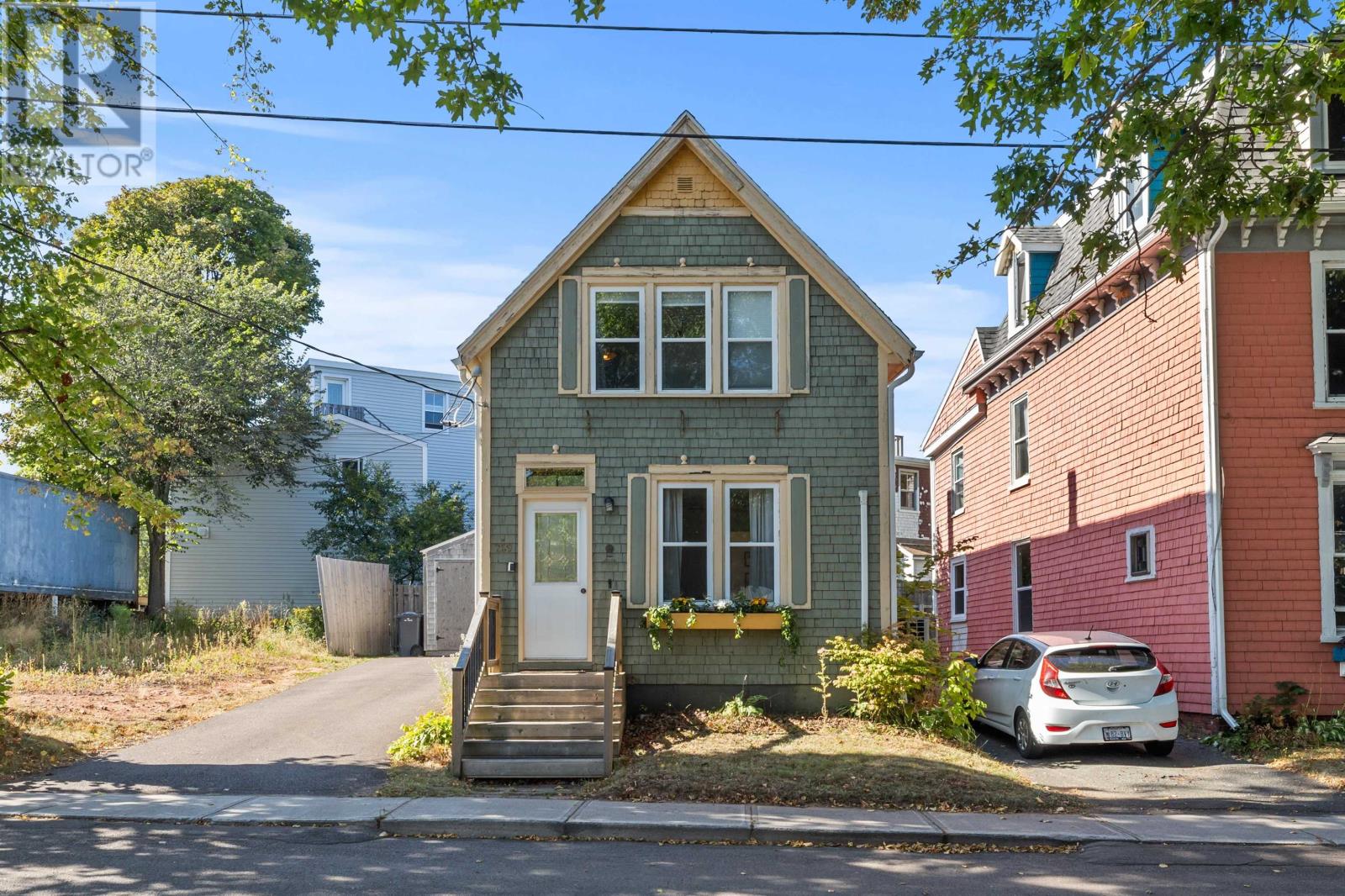269 Euston St, Charlottetown, PE C1A 1X5