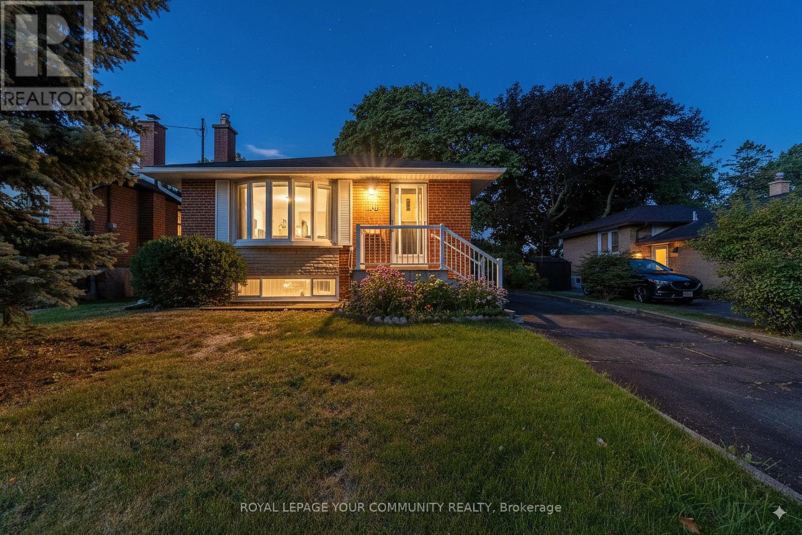 19 Archerhill Dr, Toronto, ON M9B 5P2