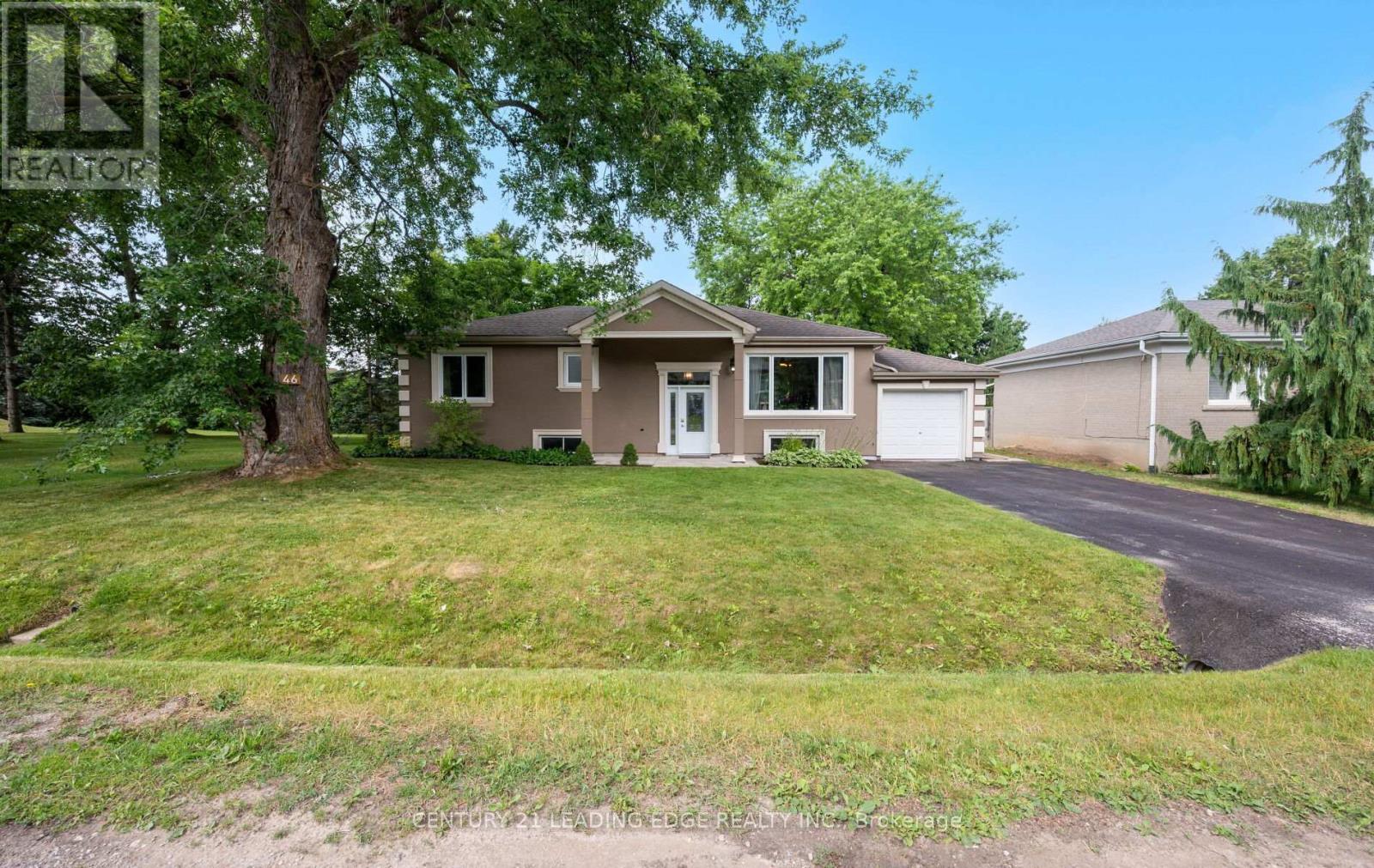 46 William St, New Tecumseth, ON L9R 1M7