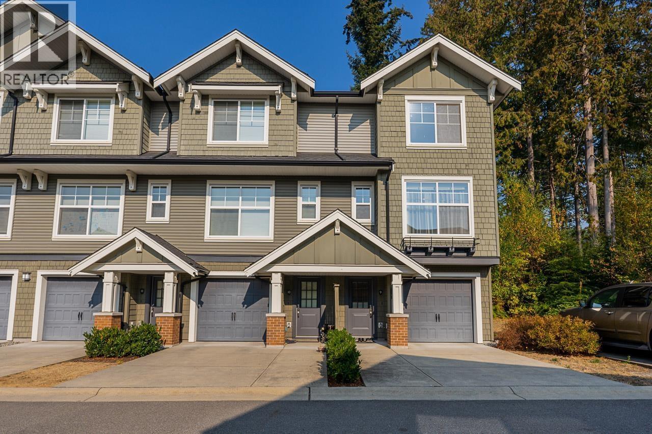 3461 Princeton Avenue Unit 9, Coquitlam, BC V3E 0M2