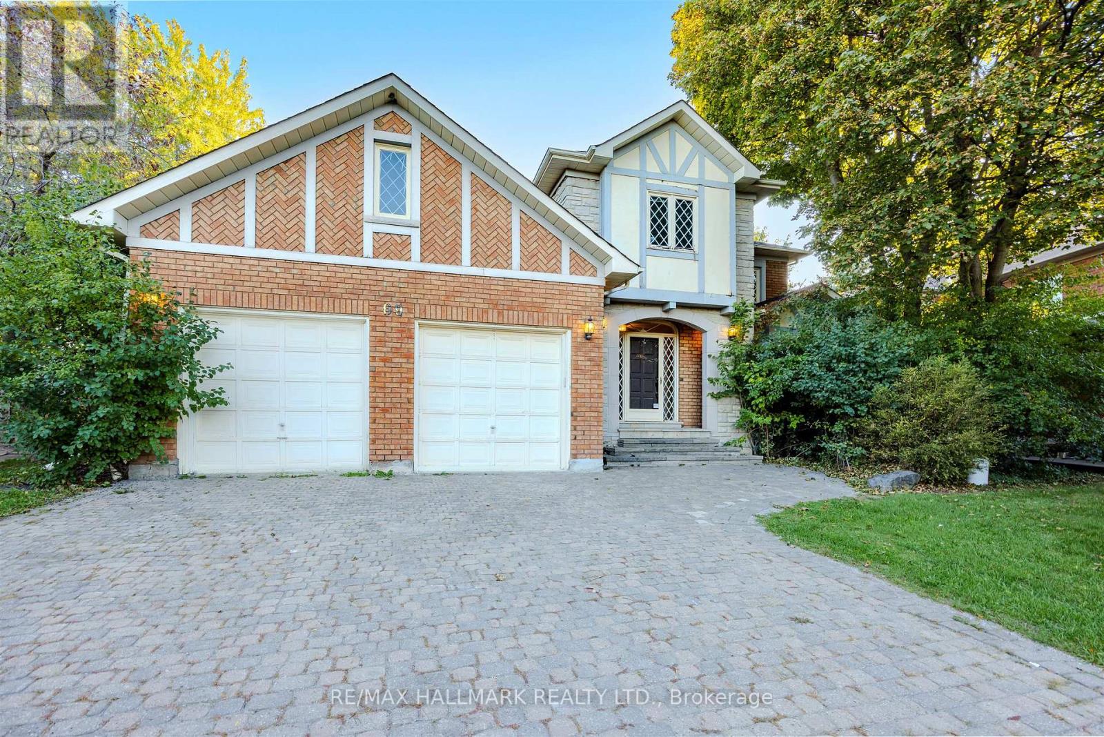 69 Kings Cross Ave, Richmond Hill, ON L4B 2T2