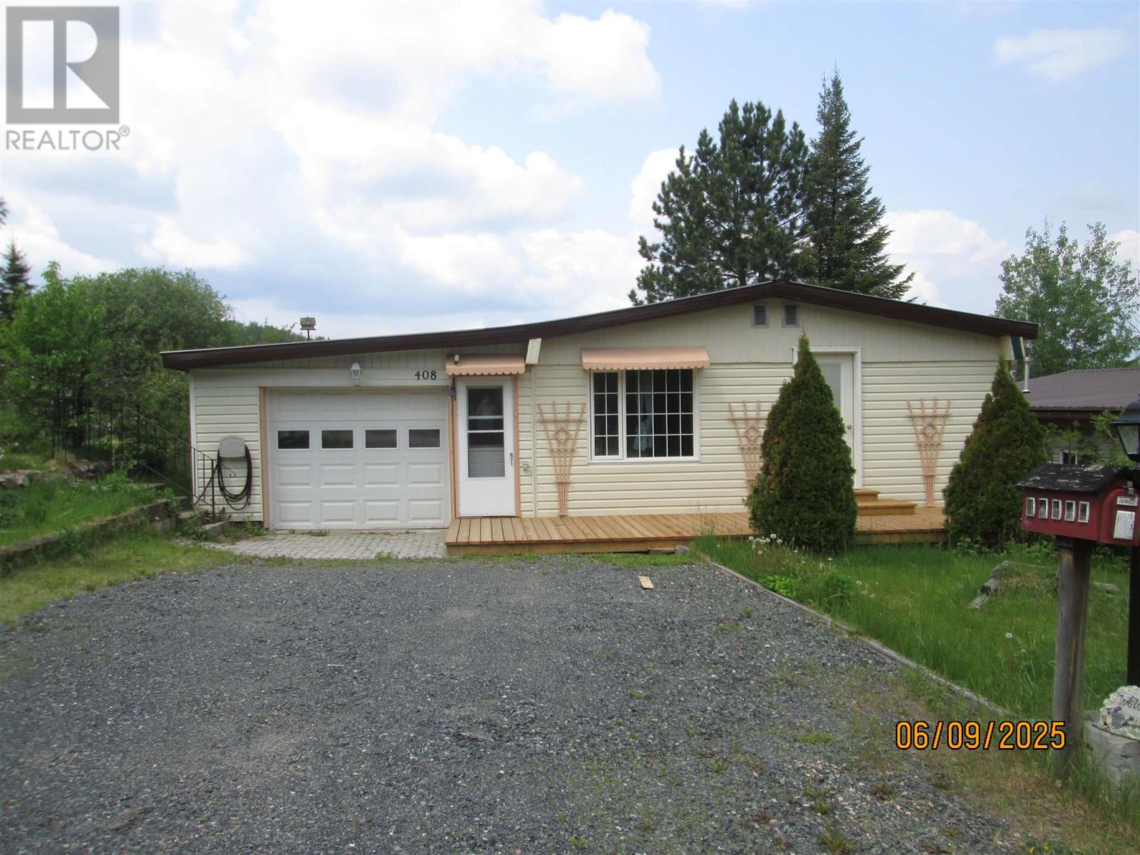 408 And 410 Colley St, Ignace, ON P0T 1T0