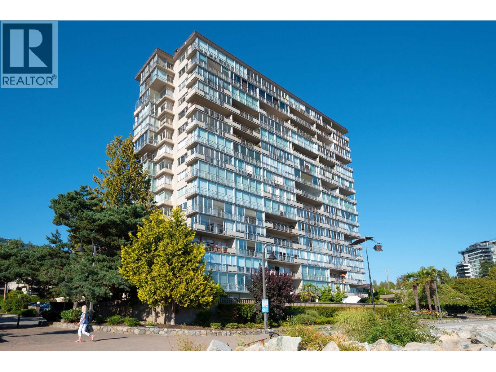 150 24th Street Unit 708, West Vancouver, BC V7V 4G8