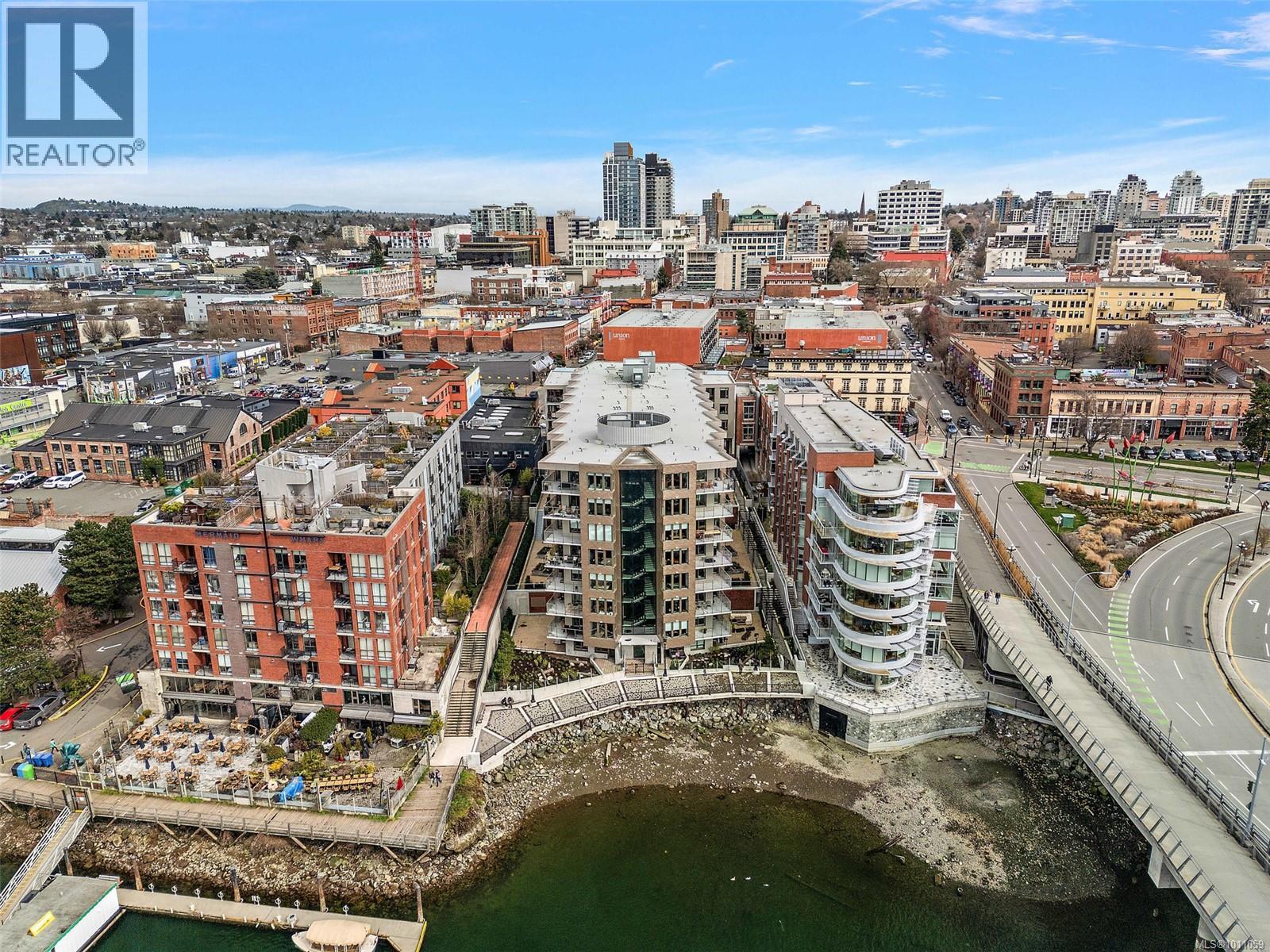 1628 Store St Unit 807 St, Victoria, BC V8W 3K3