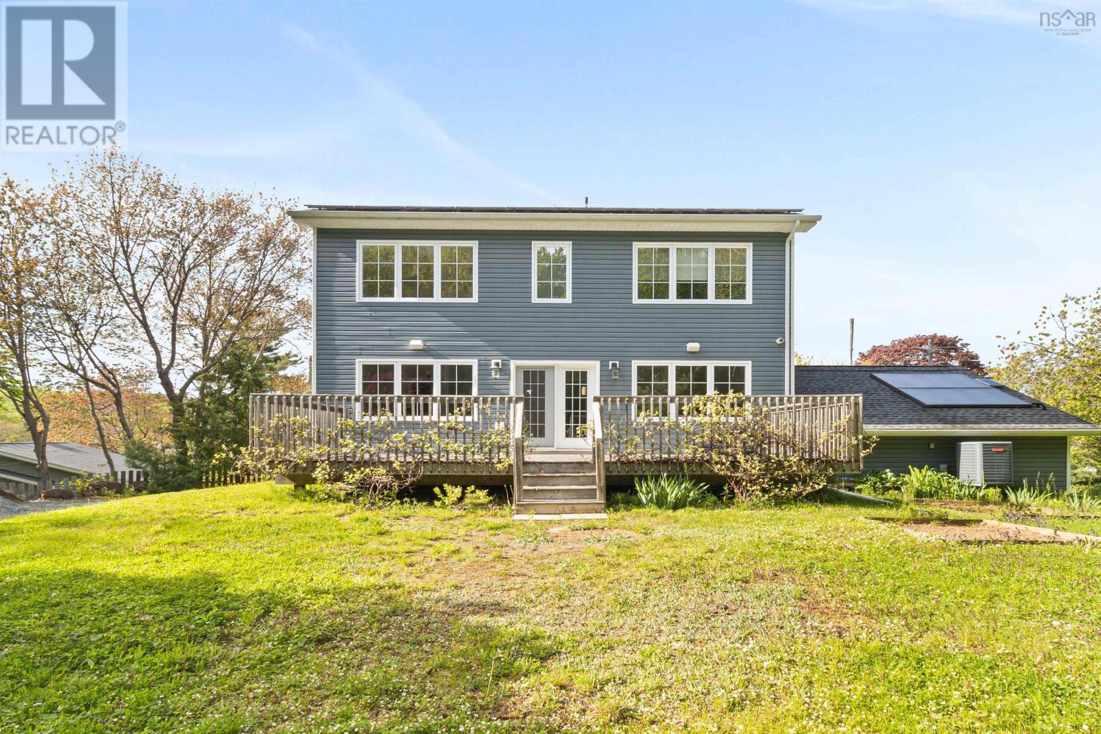 46 Melwood Ave, Halifax, NS B3N 1E5