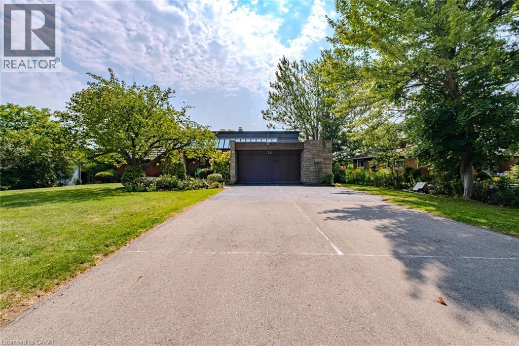 38 Sunninghill Dr, Port Dover, ON N0A 1N6