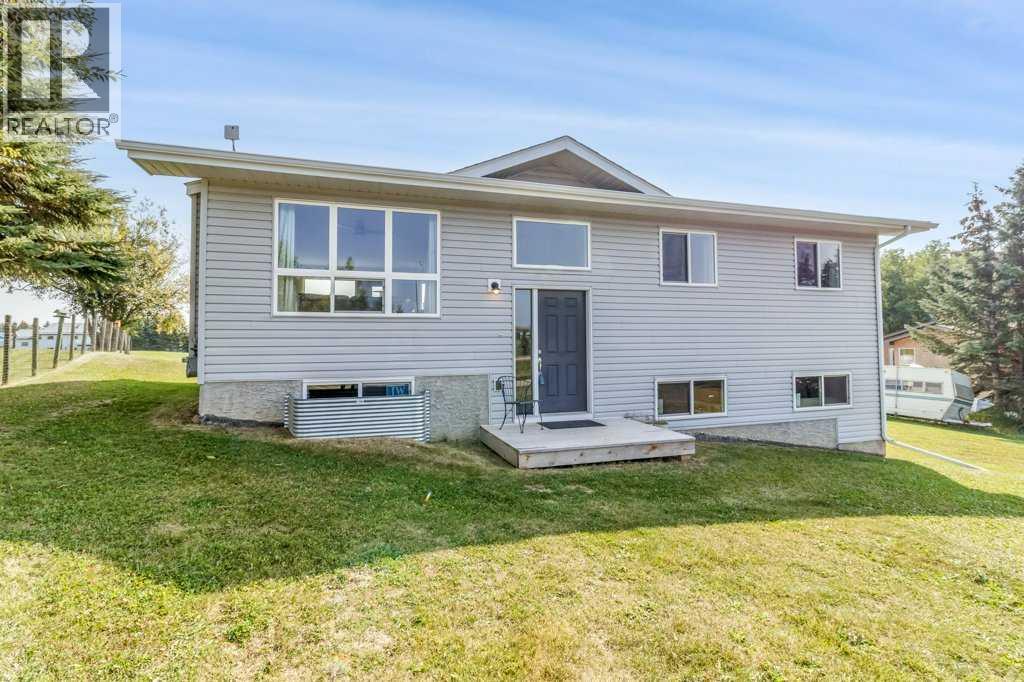 50 Sunnyside Cres, Rural Ponoka County, AB T0C 2J0