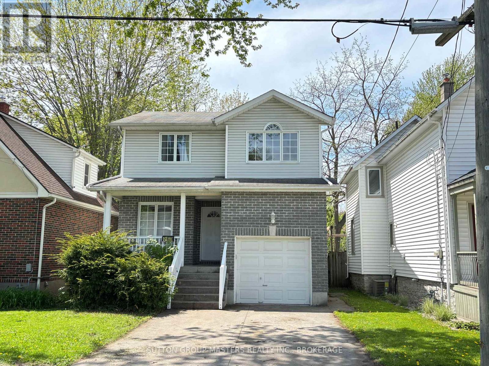 160 Nelson St, Kingston, ON K7L 3X1