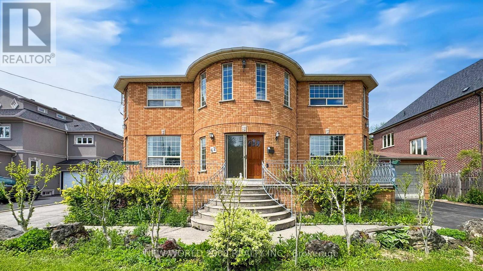 62 Langstaff Rd W, Richmond Hill, ON L4C 6N3