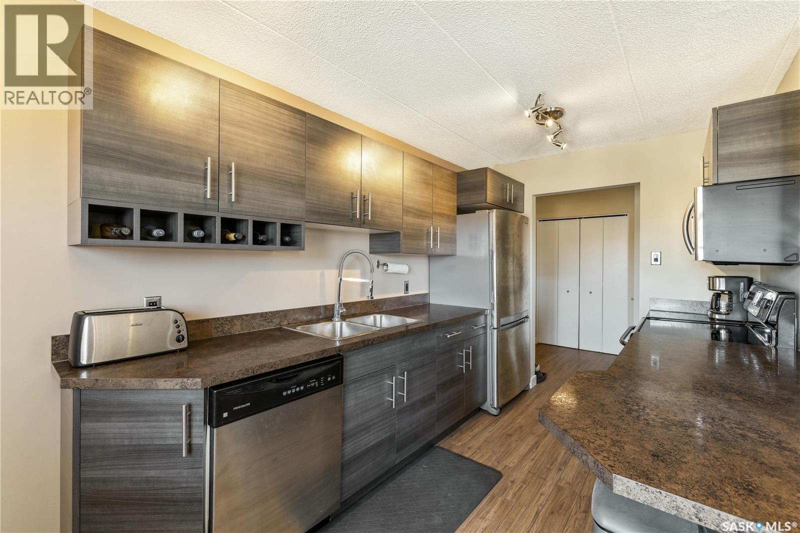 405 Lorne Street N Unit 18, Regina, SK S4R 3B2
