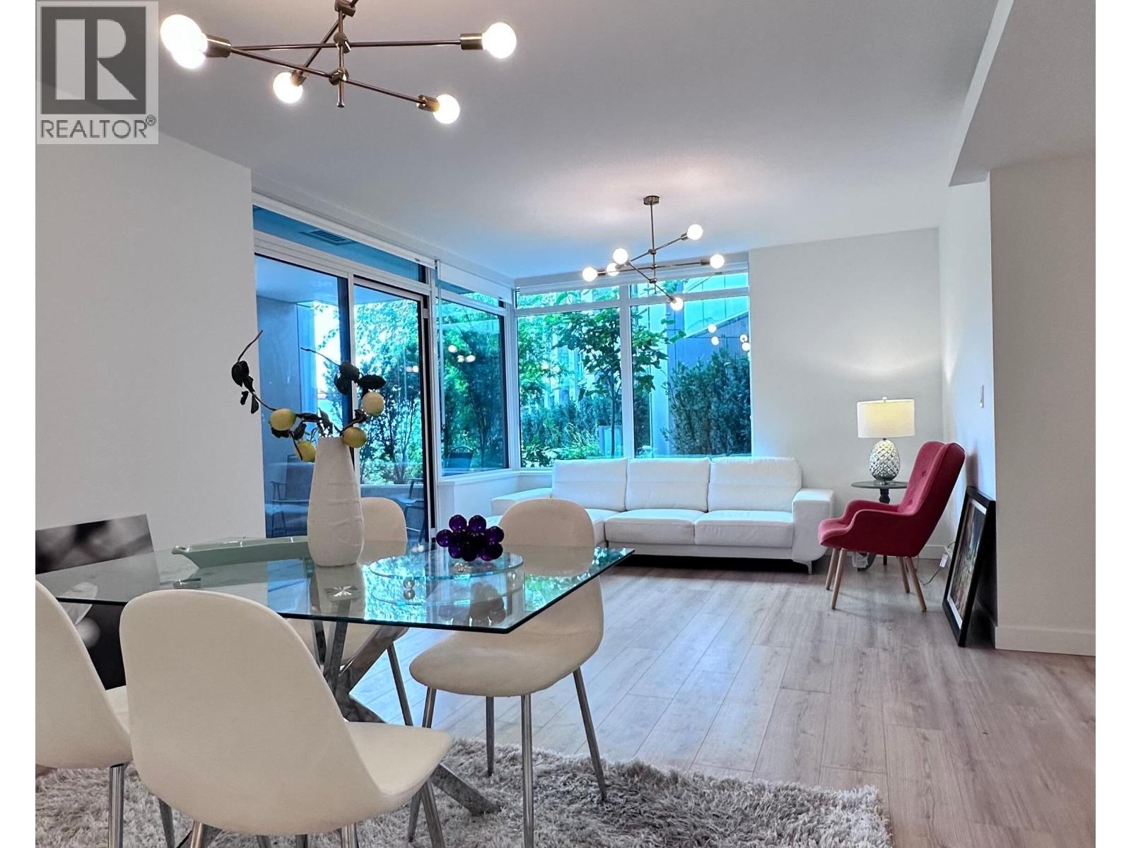 1500 Fern Street Unit 304, North Vancouver, BC V7J 0E6
