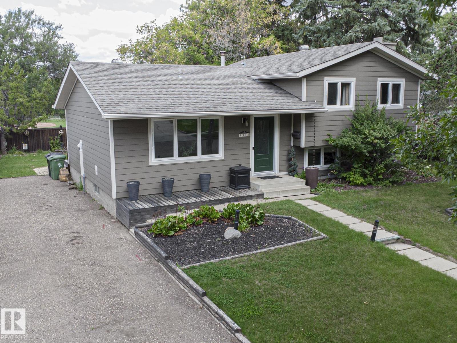 95 Av Unit 8948, Fort Saskatchewan, AB T8L 1C3