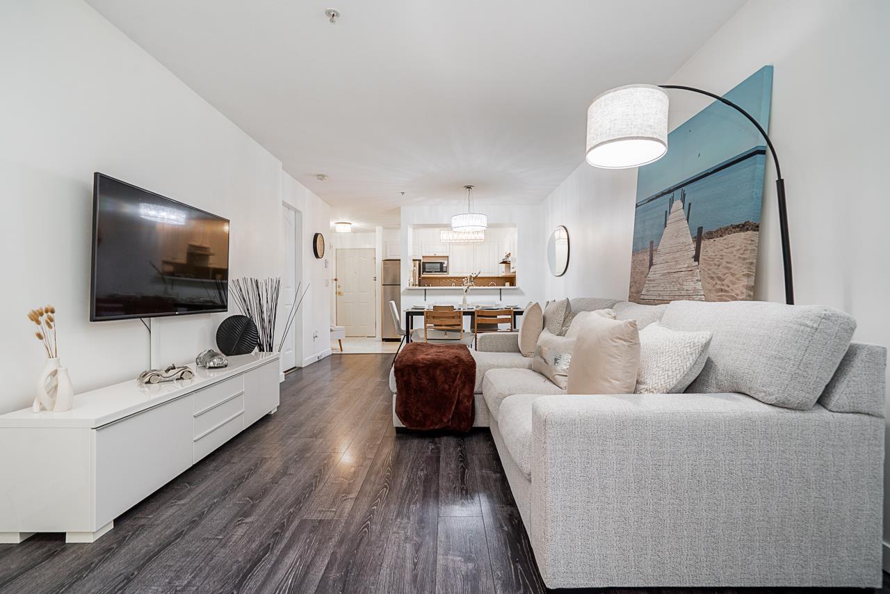 8110 120a Street Unit 110, Surrey, BC V3W 3P3