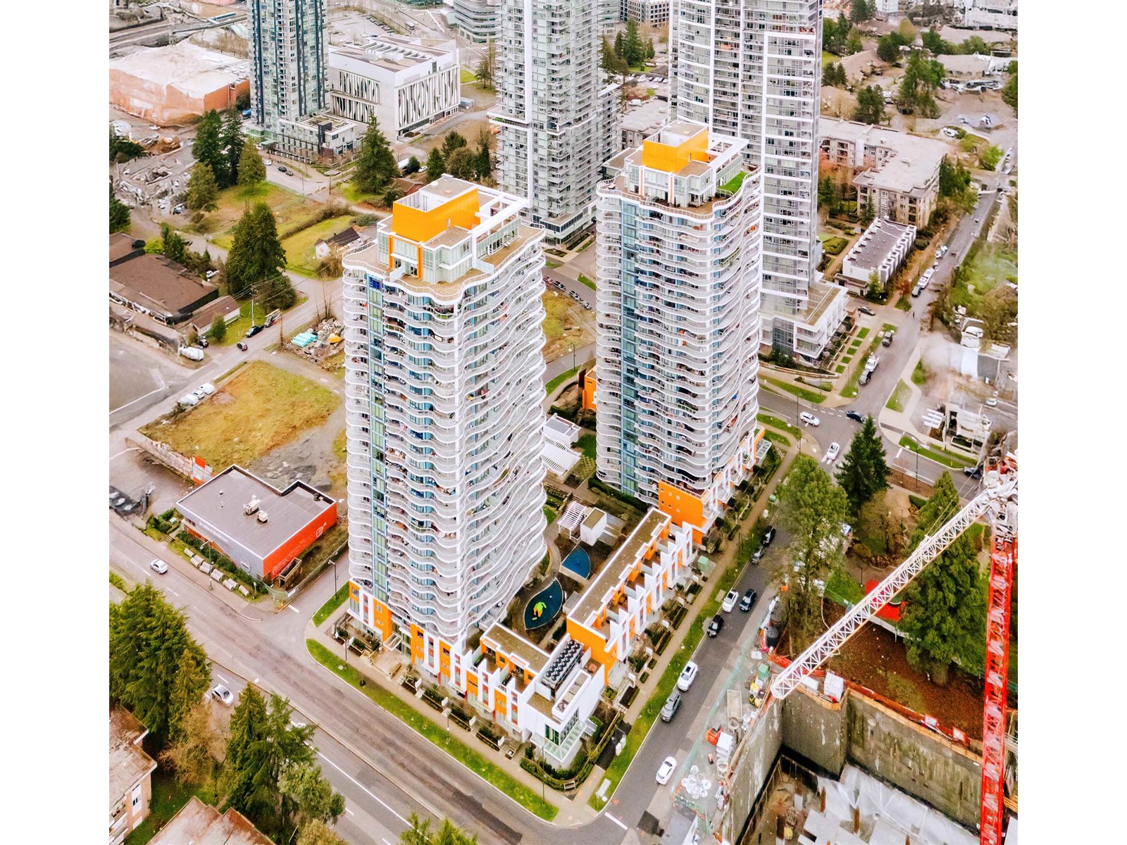 13303 Central Avenue Unit 2102, Surrey, BC V3T 0K6