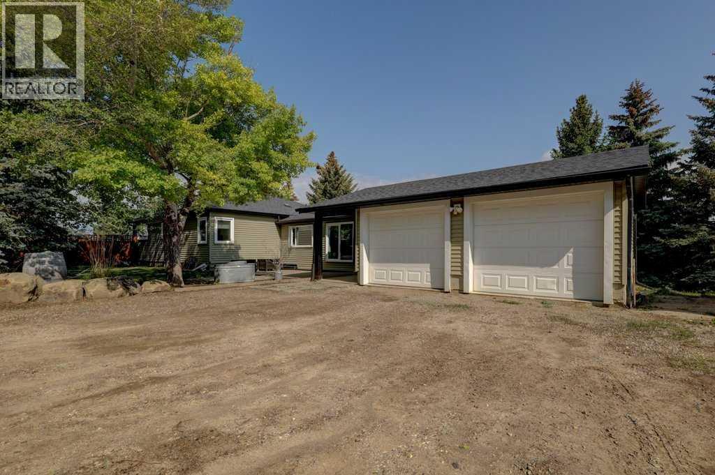 23140 Township Road 272, Rural Rocky View County, AB T4B 2A3
