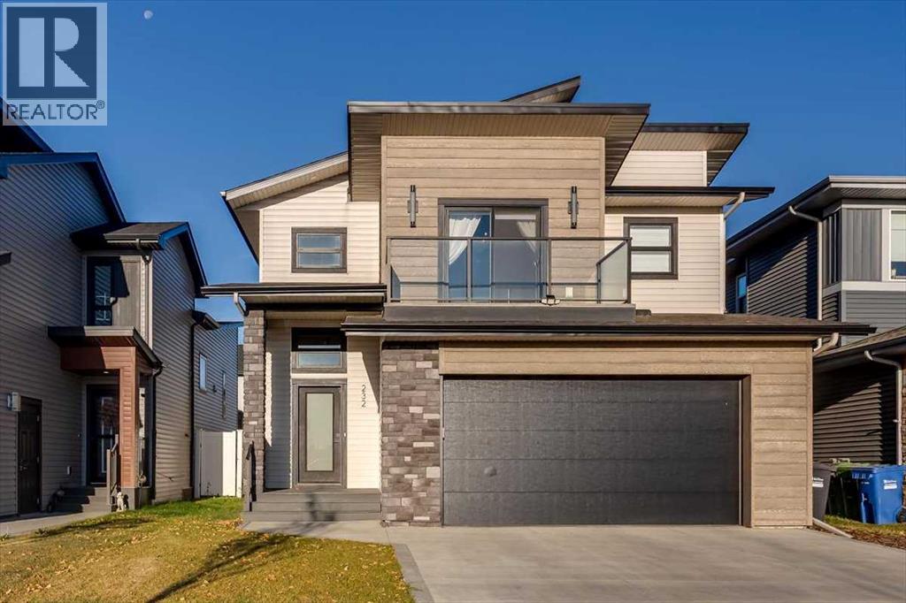 232 Emerald Dr, Red Deer, AB T4P 3E2