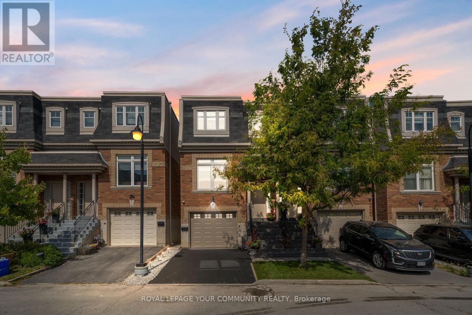 5 8032 Kipling Ave, Vaughan, ON L4L 2A1