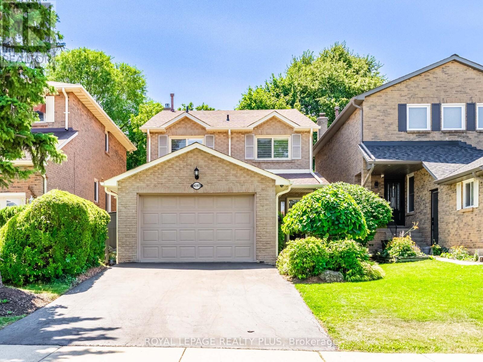 4097 Trapper Cres, Mississauga, ON L5L 3A7