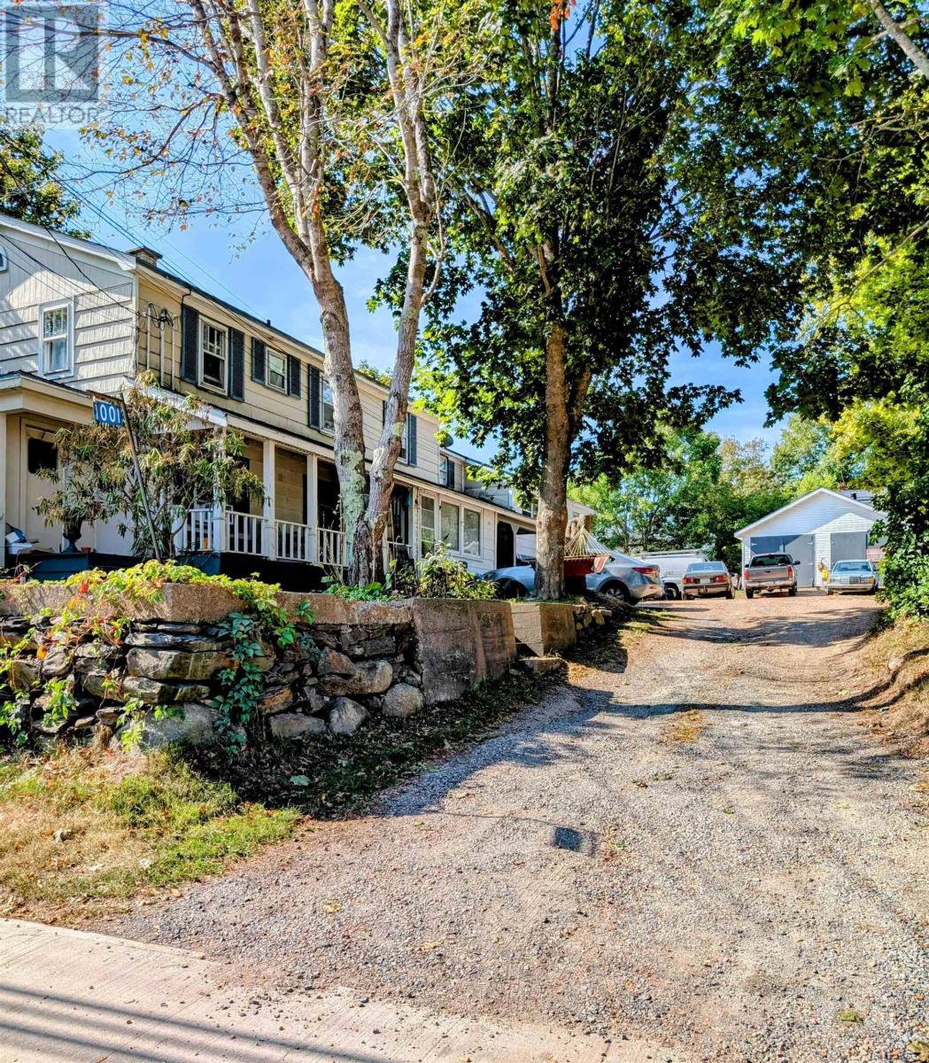 1001 King Street #c, Bridgewater, NS B4V 1C3
