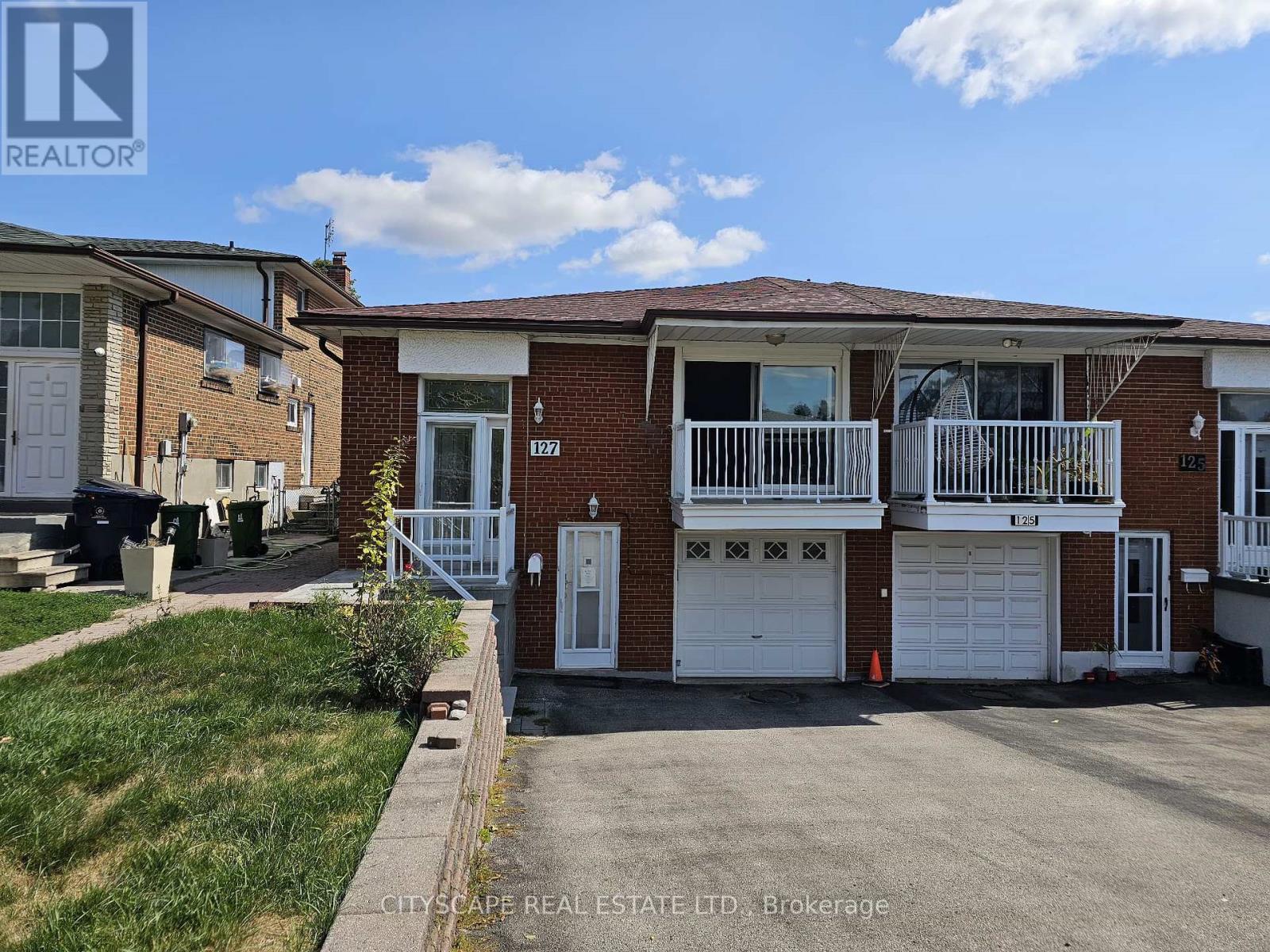 127 Milady Rd, Toronto, ON M9L 2J1