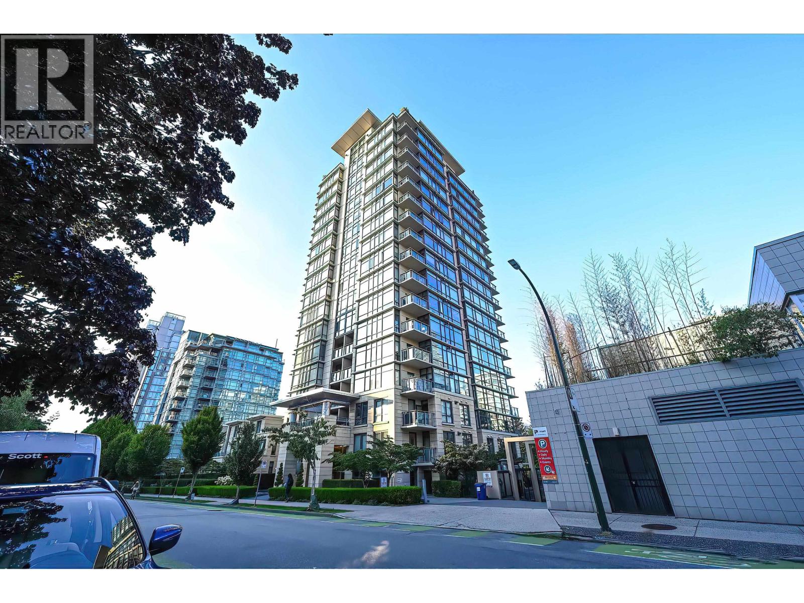 1863 Alberni Street Unit 301, Vancouver, BC V6G 3H8