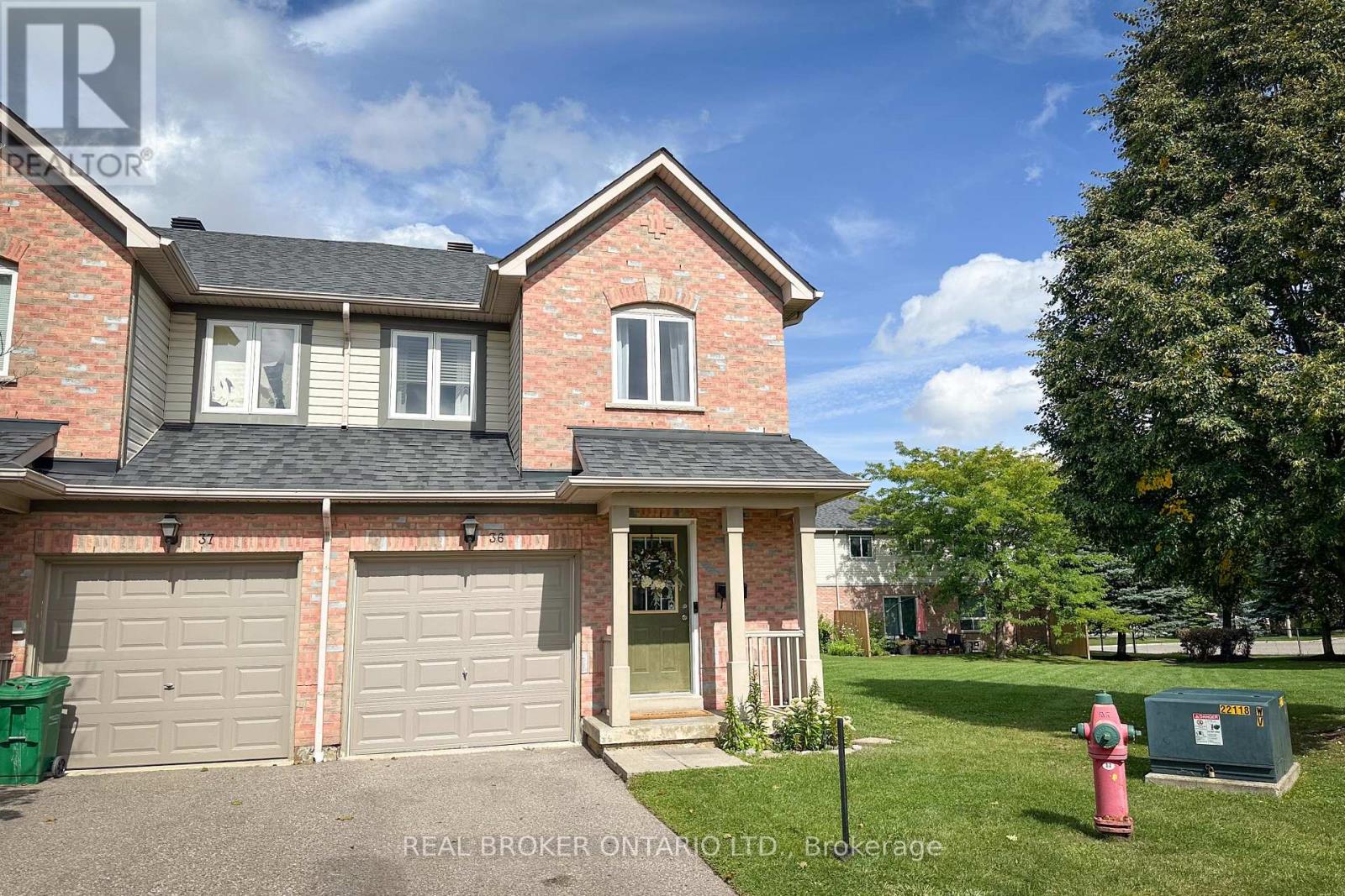 36 5255 Guildwood Way, Mississauga, ON L5R 3J5