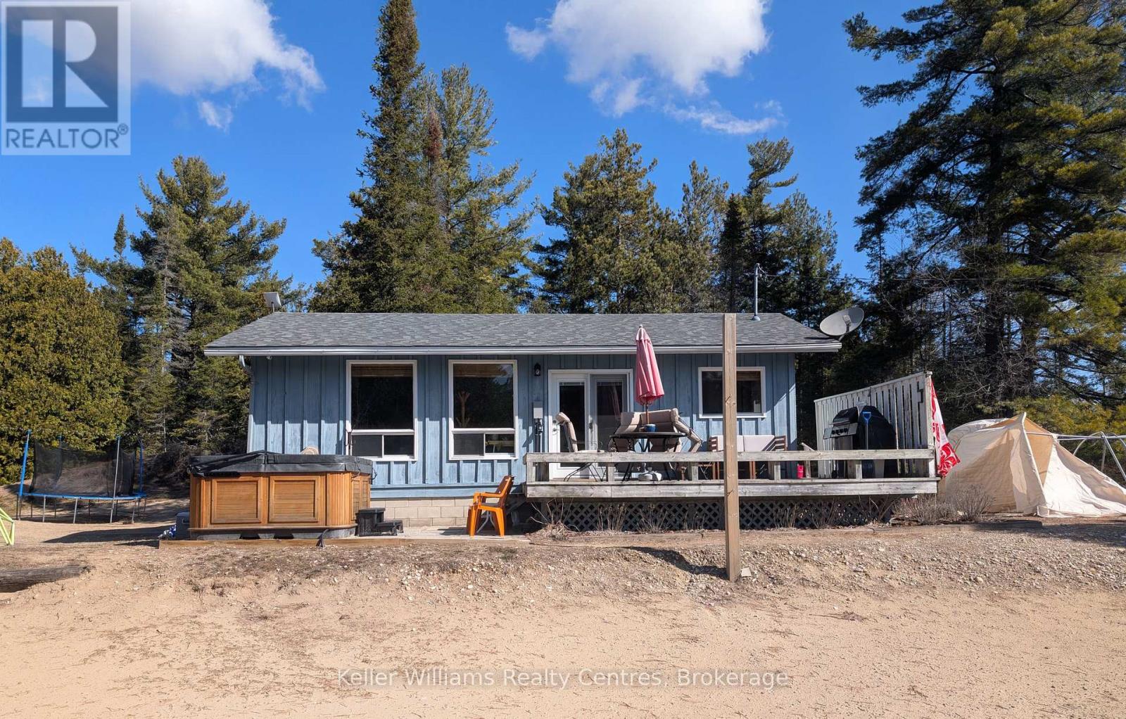 214 Ogimah Rd, Native Leased Lands, ON N0H 2T0