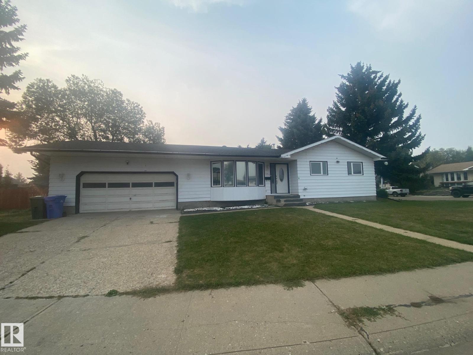 180 Willow Dr, Wetaskiwin, AB T9A 2W8
