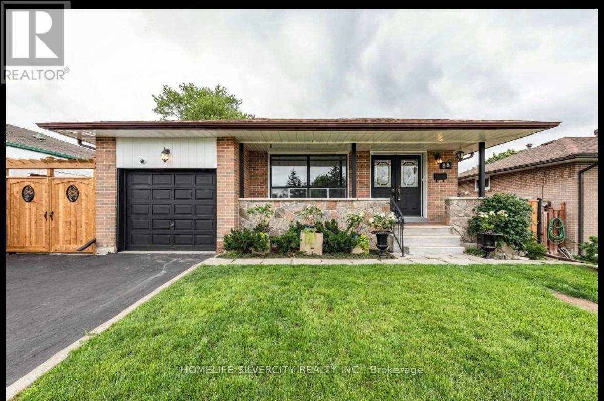 88 Ardglen Dr, Brampton, ON L6W 1V6