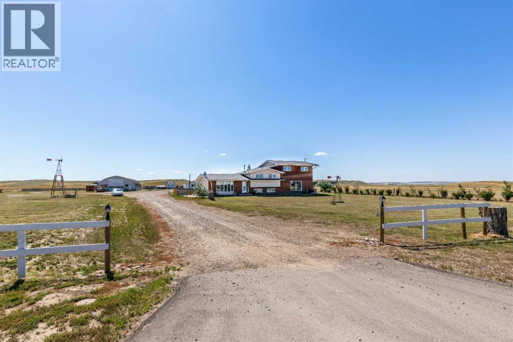 5121 Township Road 120, Dunmore, AB T1B 0L1