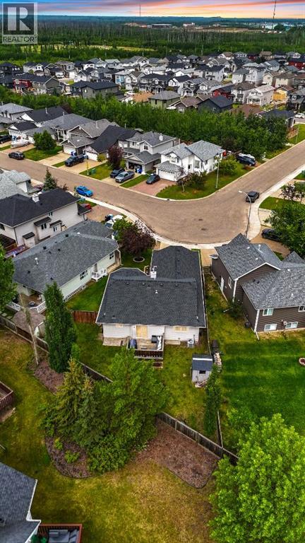 220 Warren Rd, Fort Mcmurray, AB T9H 0A1