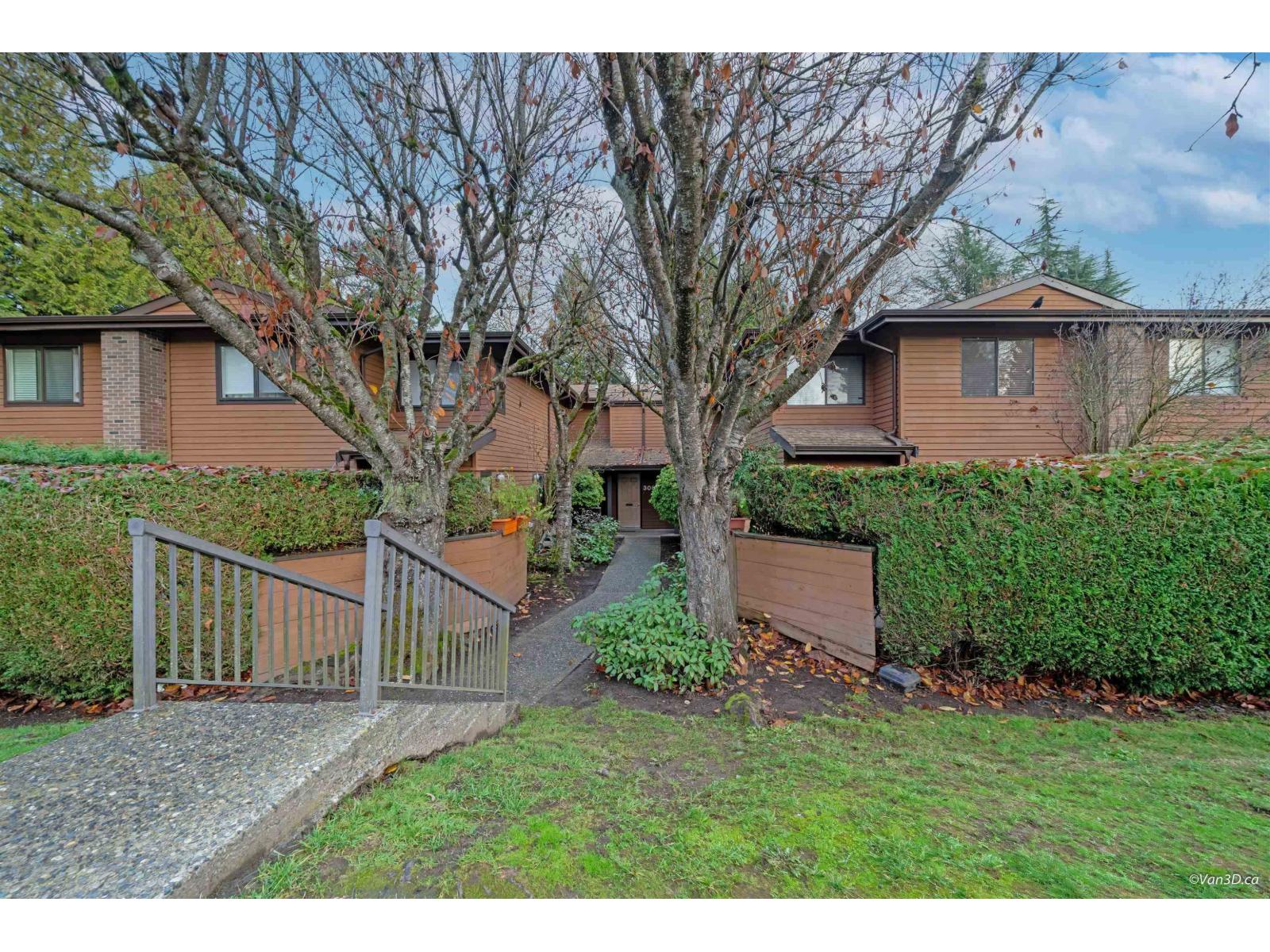 10620 150 Street Unit 310, Surrey, BC V3R 7R9