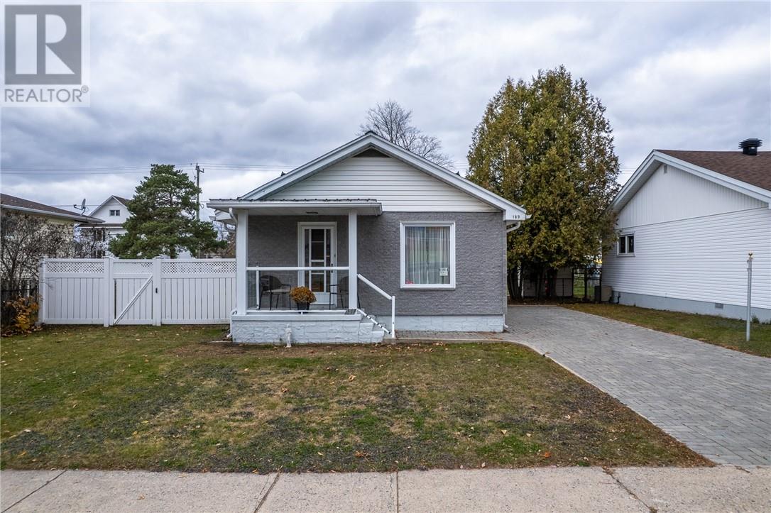 189 Mead Blvd, Espanola, ON P5E 1S5