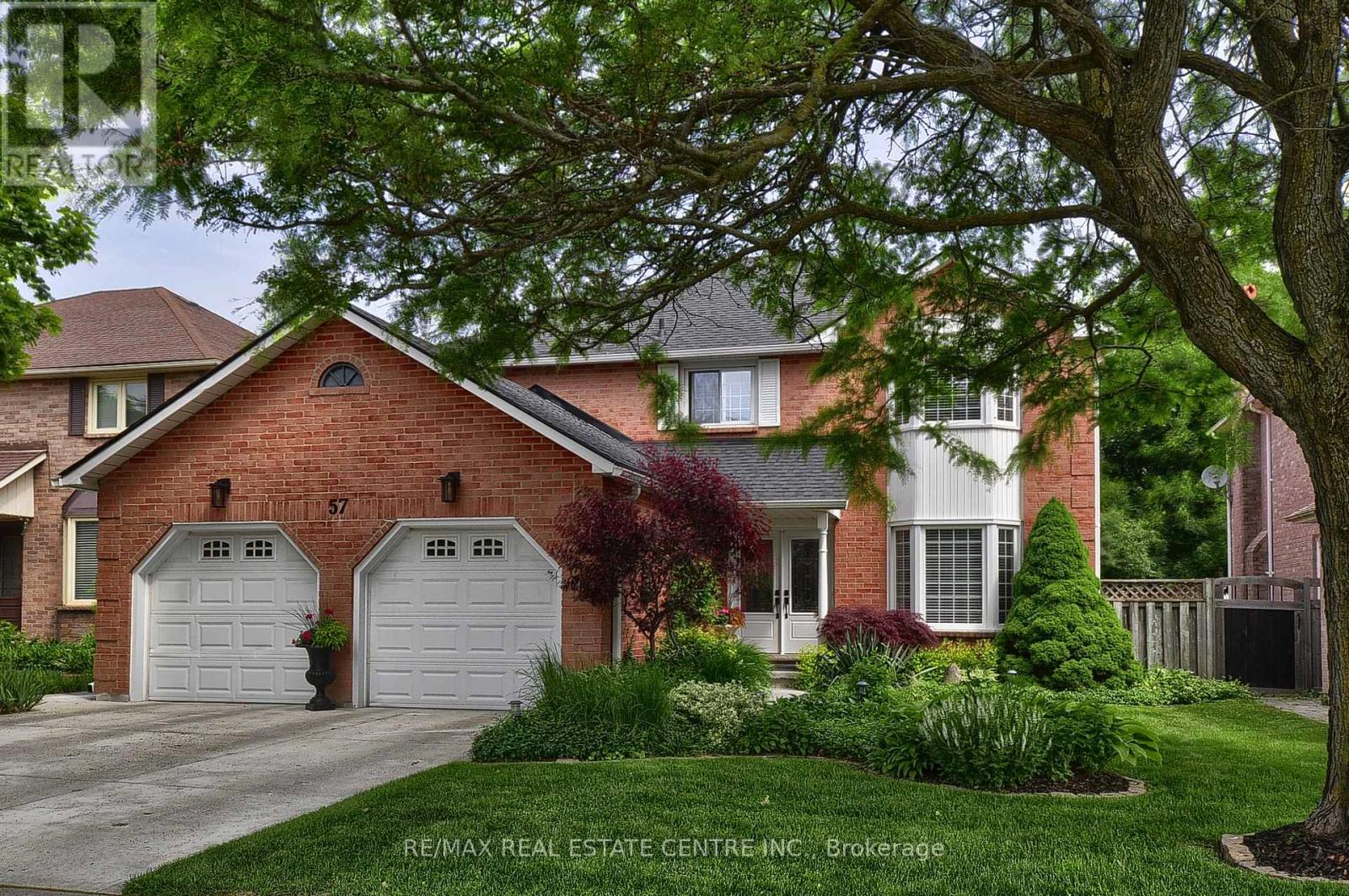 57 Chipman St, Cambridge, ON N3C 3R9